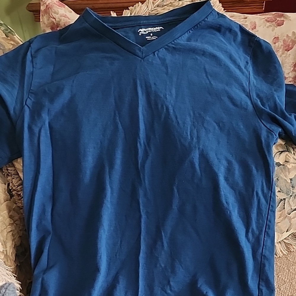 Arizona Jeans Vneck Tshirt